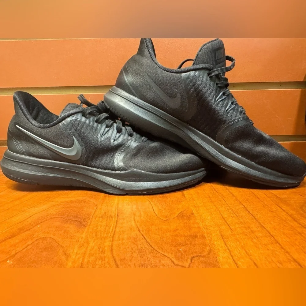 Nike Black Sneakers